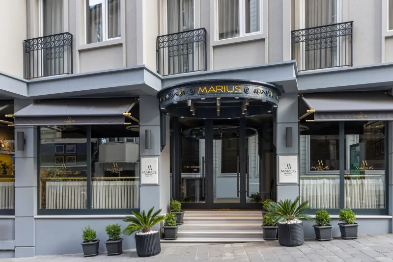 Hotel Marius entrance on a main avenue in Sirkeci