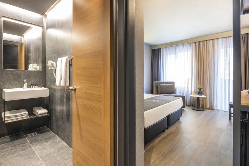 Deluxe Triple room at Hotel Marius, Sirkeci Istanbul